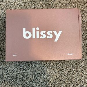 Bliss Mulberry Silk Pillowcase in Soft Pink